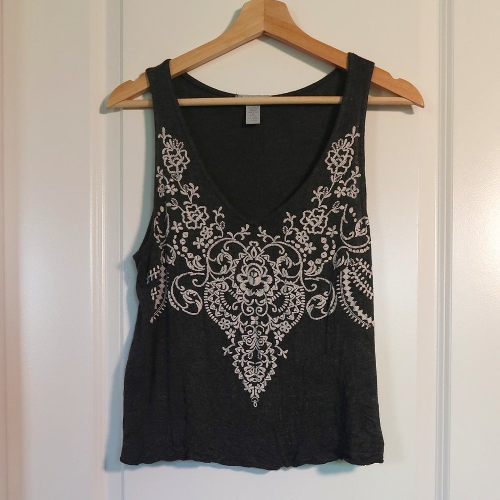 V Neck Flowy Gray Tank Top
